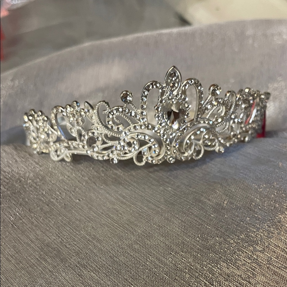 Silver tiara